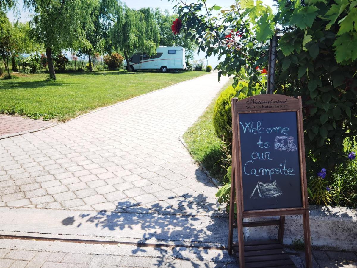 Sunrise Hotel & Camping Struga Extérieur photo