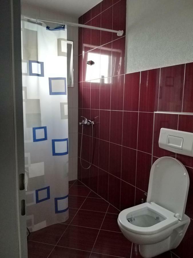 Sunrise Hotel & Camping Struga Extérieur photo