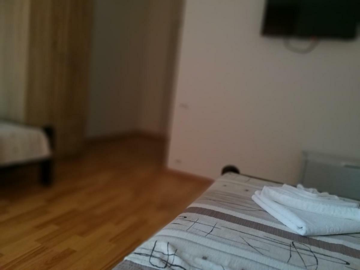 Sunrise Hotel & Camping Struga Extérieur photo